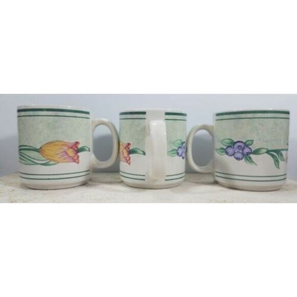Oneida Genuine Stoneware Set of 3 Tulip Garden Floral Pattern Coffee Mugs - EUC- - Picture 3 of 9